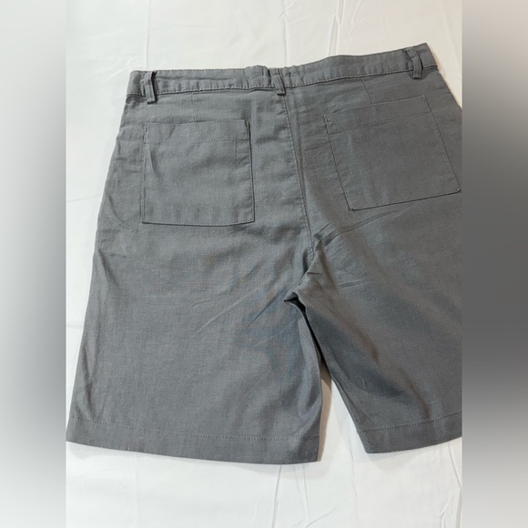 ONIA Men's Gray Linen blend Flat Front Shorts size 31 - Picture 2 of 12